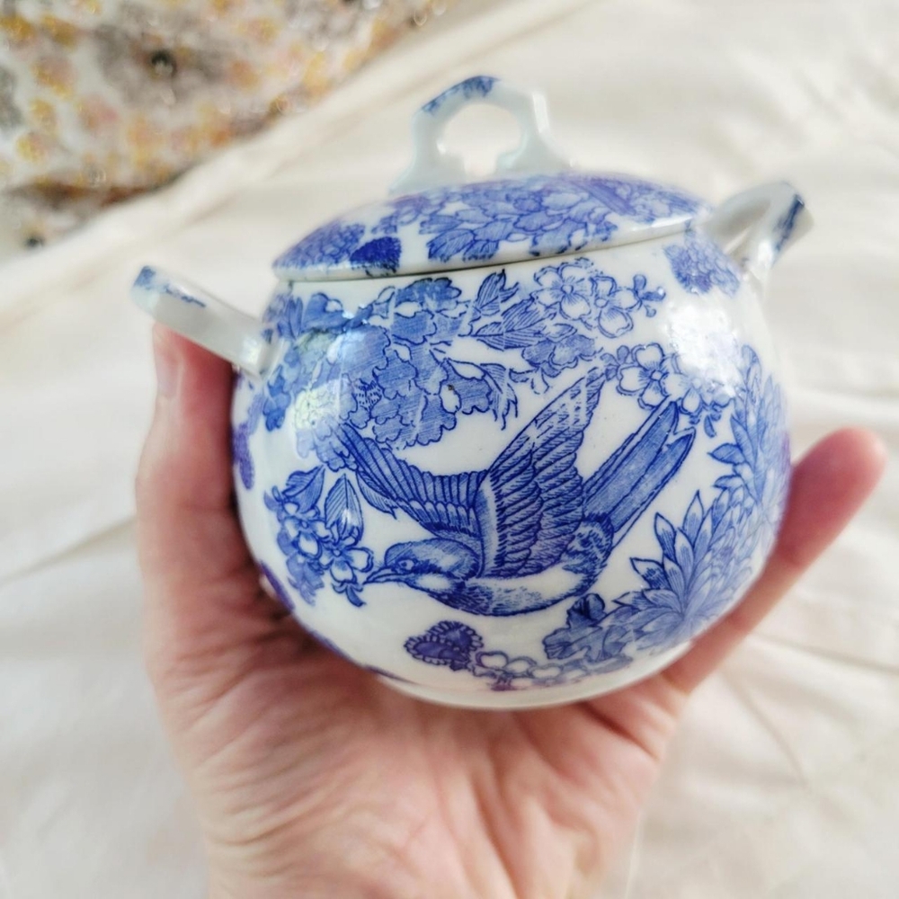 Vintage Mid-20th Century "Blue Mikado" Bird Floral Pattern Sugar Bowl